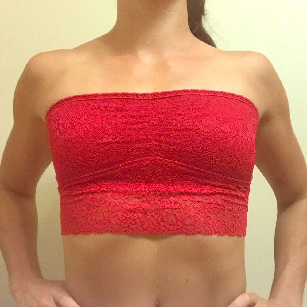 Red bandeau